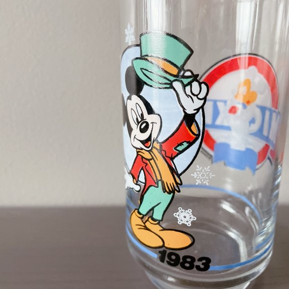 Disney 1983 Micky Mouse Glass Collectable drink ware glassware vintage - Picture 8 of 17